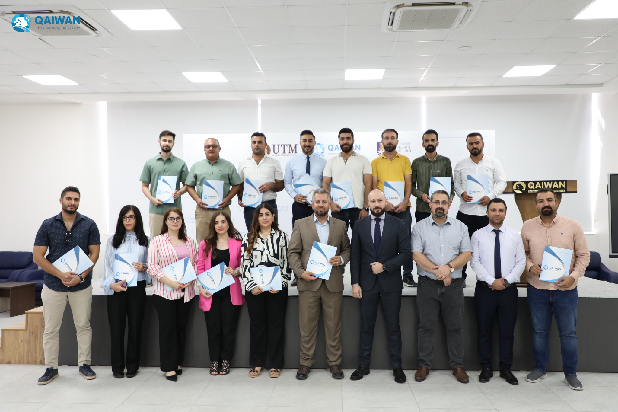 Certificates of completion for the Microsoft Project Management course were awarded to its participants